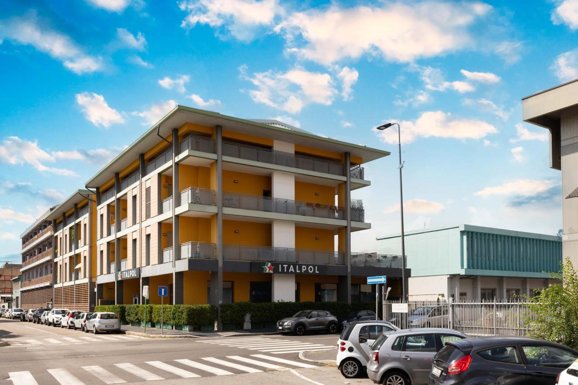 Apartament Terrace Milan Con Parcheggio Incluso Zewnętrze zdjęcie