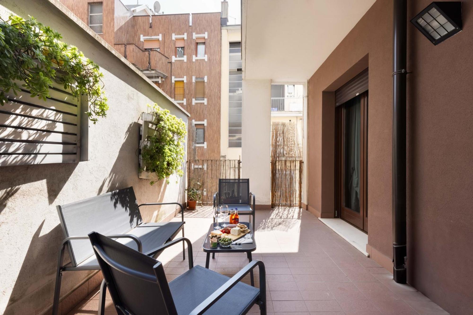 Apartament Terrace Milan Con Parcheggio Incluso Zewnętrze zdjęcie